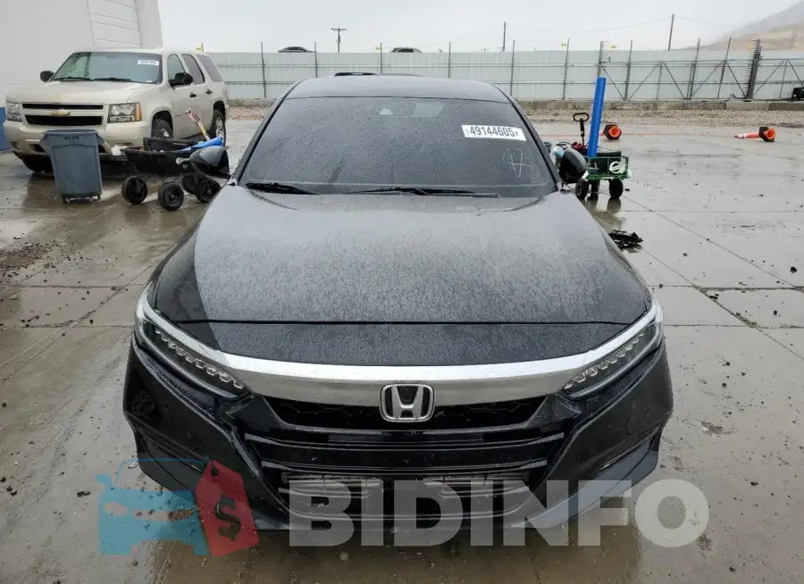 1HGCV2F95KA014751 Photo# 5