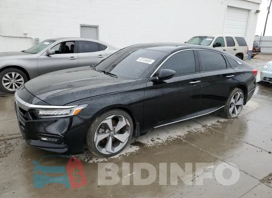 1HGCV2F95KA014751 Photo# 1