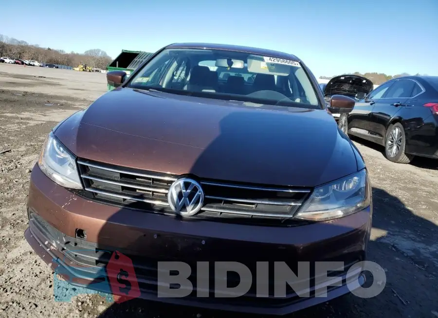3VW167AJ8HM350680 Photo# 5
