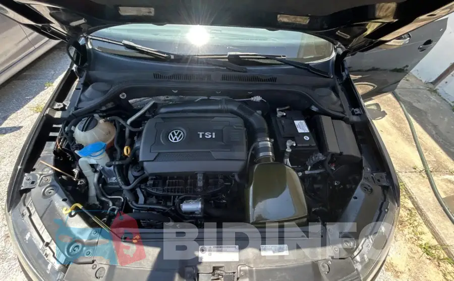 3VW5T7AJ9HM330125 Photo# 7