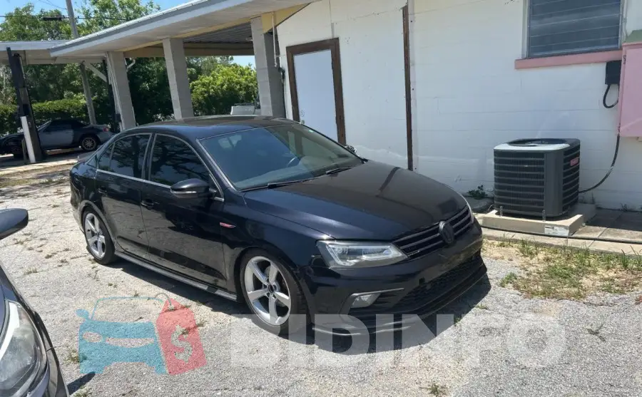 3VW5T7AJ9HM330125 Photo# 1