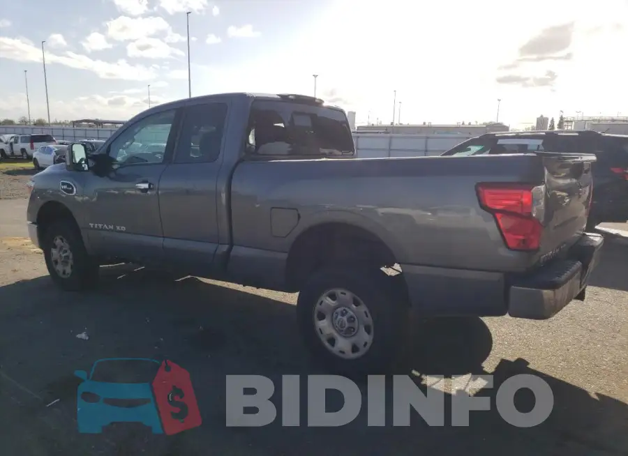 1N6AA1C11HN553053 Photo# 2