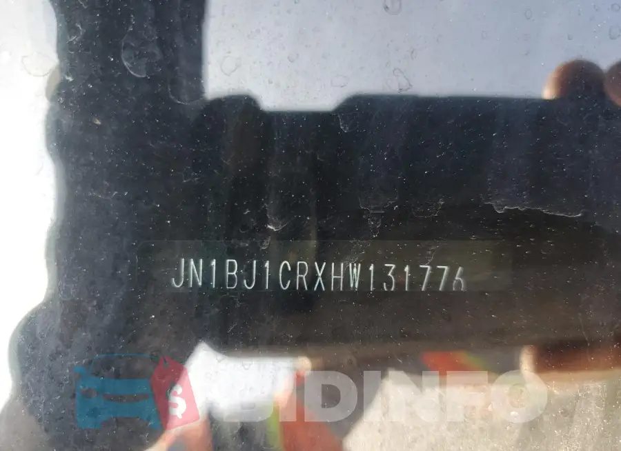 JN1BJ1CRXHW131776 Photo# 12