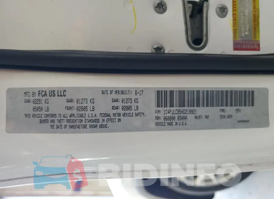 1C4PJLCB5HD218921 Photo# 14