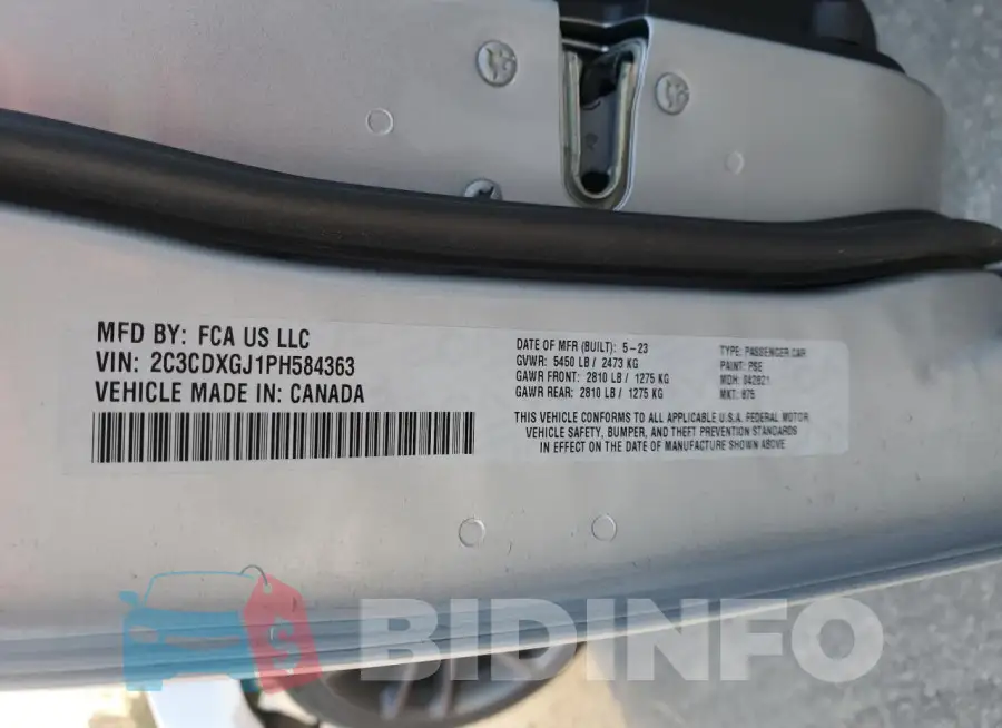 2C3CDXGJ1PH584363 Photo# 12
