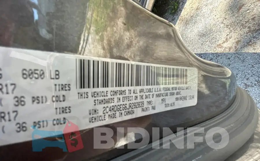 2C4RDGEG6JR282839 Photo# 10