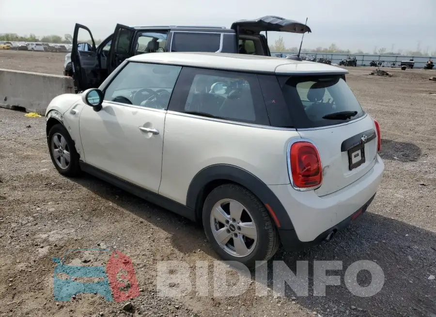 WMWXP5C55G3B14244 Photo# 2