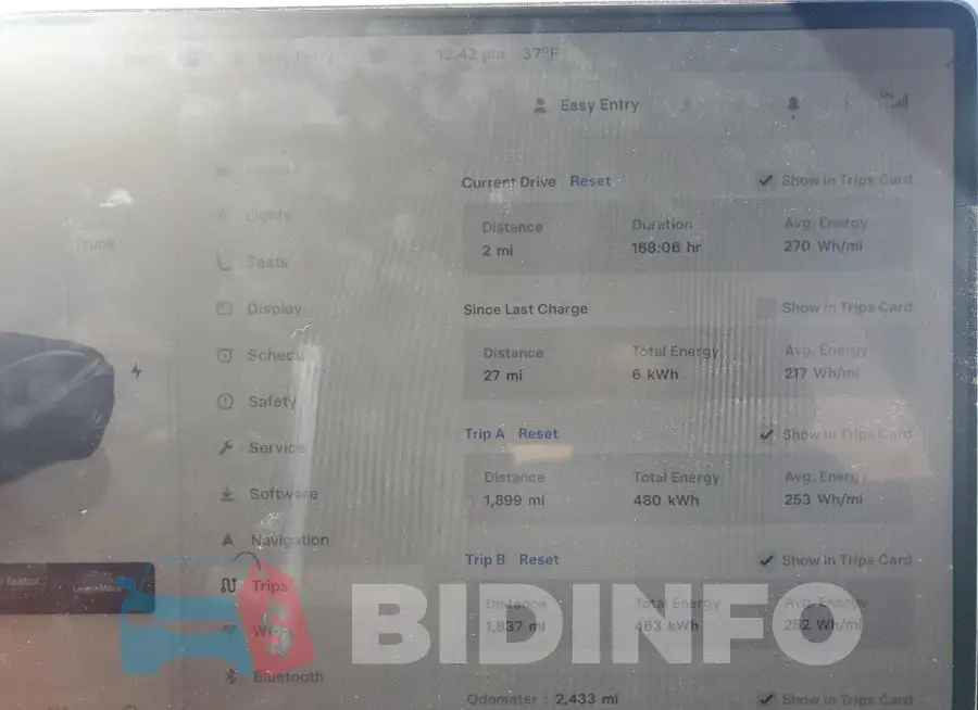 5YJ3E1EA8RF836952 Photo# 9