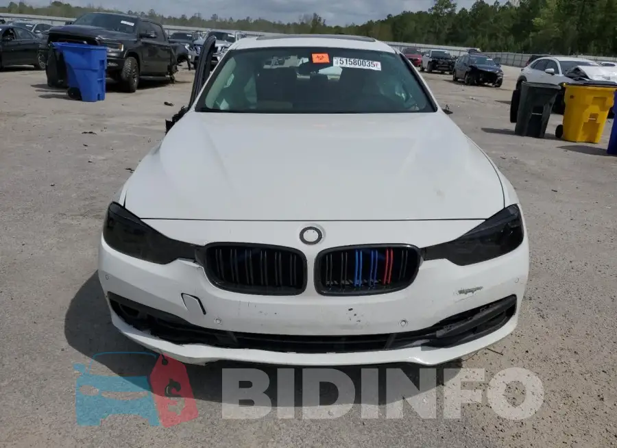 WBA8A9C54GK618977 Photo# 5