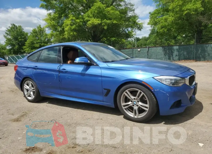 WBA8Z5C52GG500642 Photo# 4