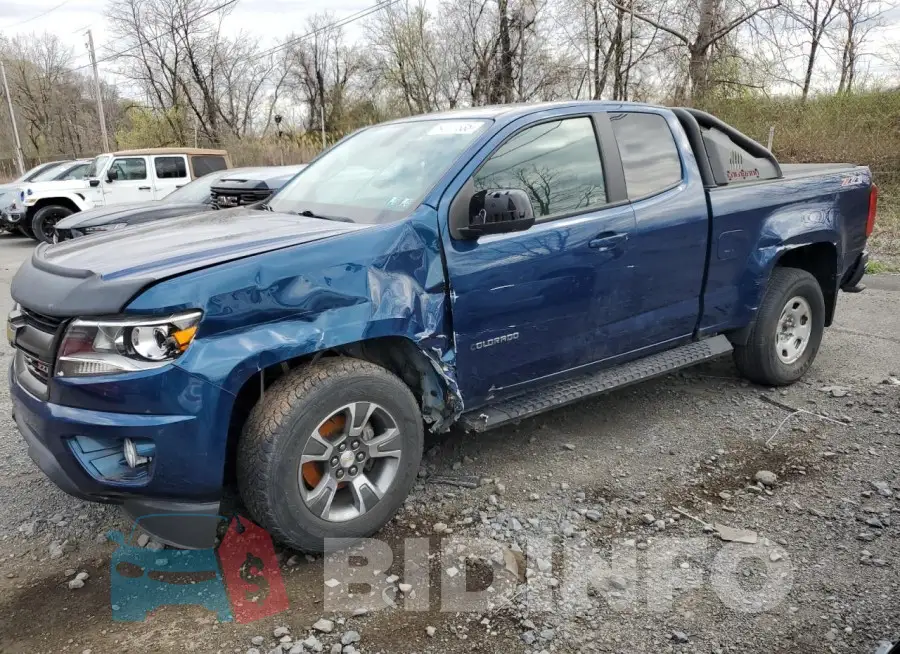 1GCHTDEN7L1140874 Photo# 1