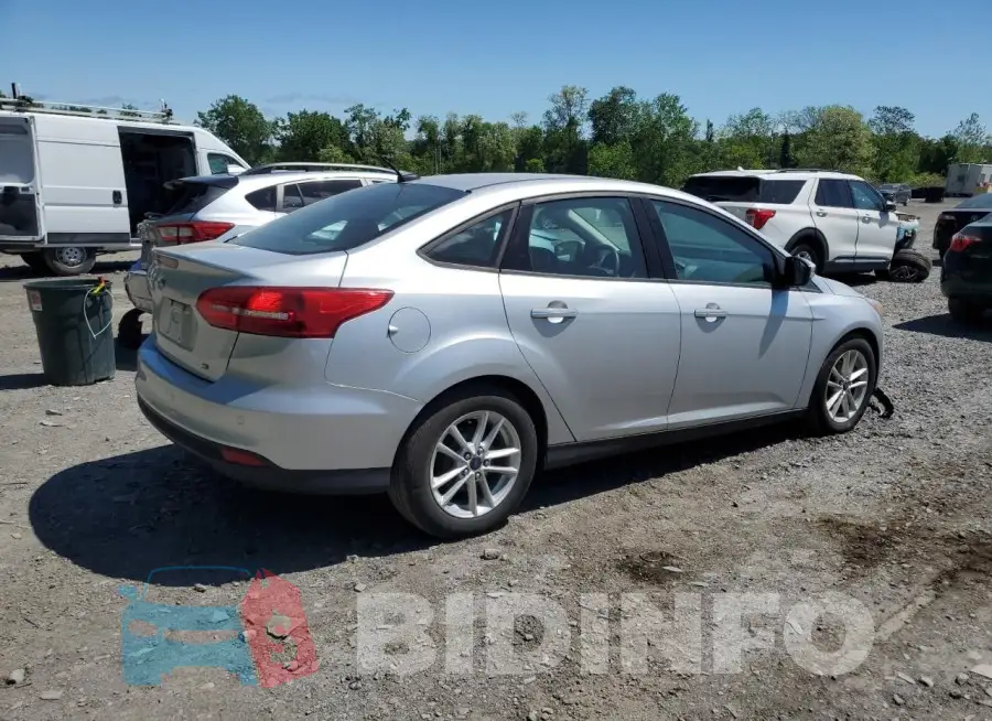 1FADP3F20GL260937 Photo# 3