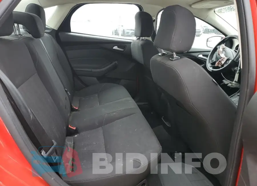 1FADP3F20GL305164 Photo# 10