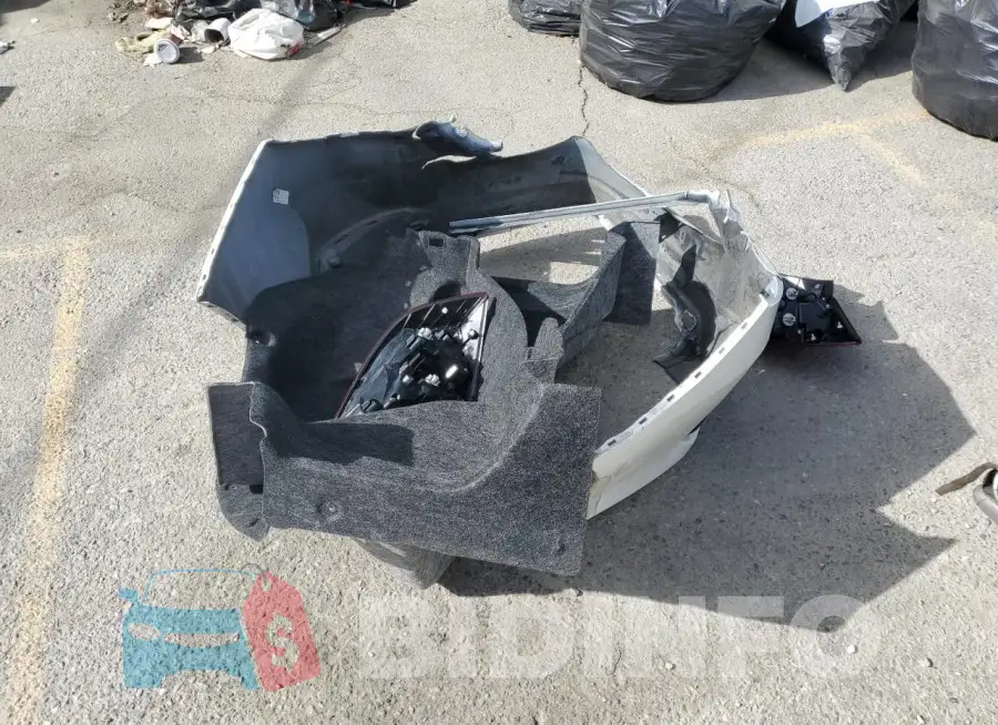 19XFC2F55GE200244 Photo# 12