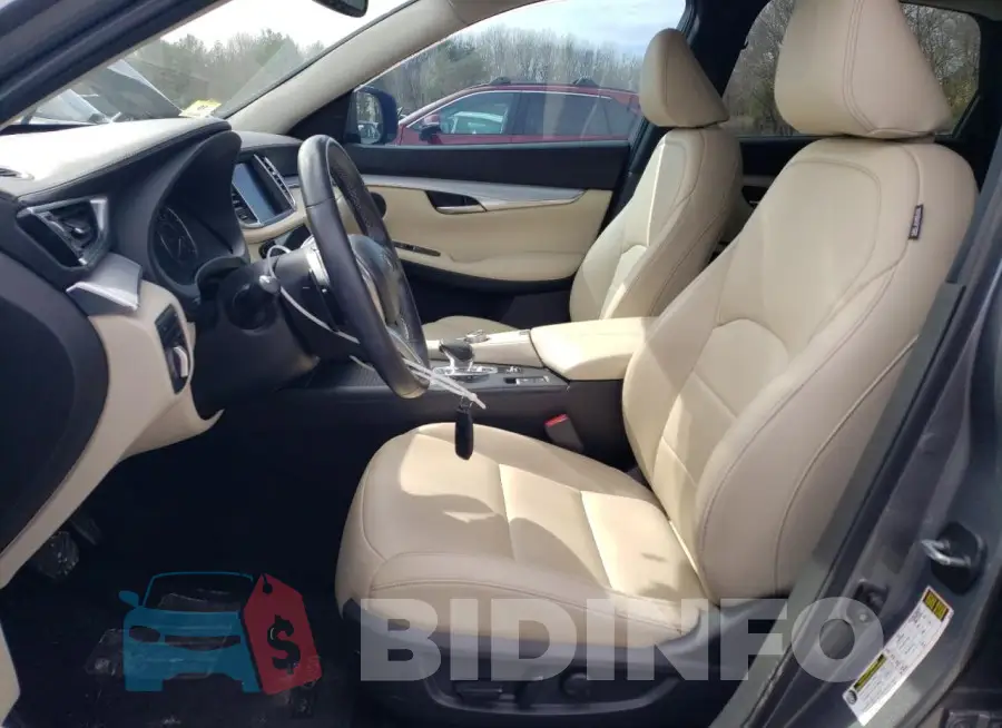 3PCAJ5M33LF108704 Photo# 7