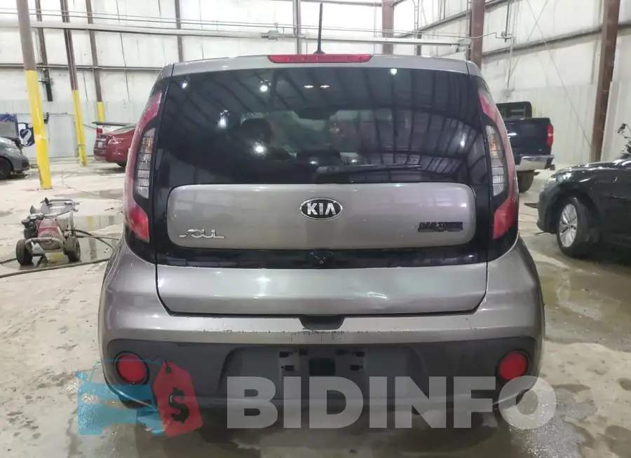 KNDJN2A2XJ7535167 Photo# 6