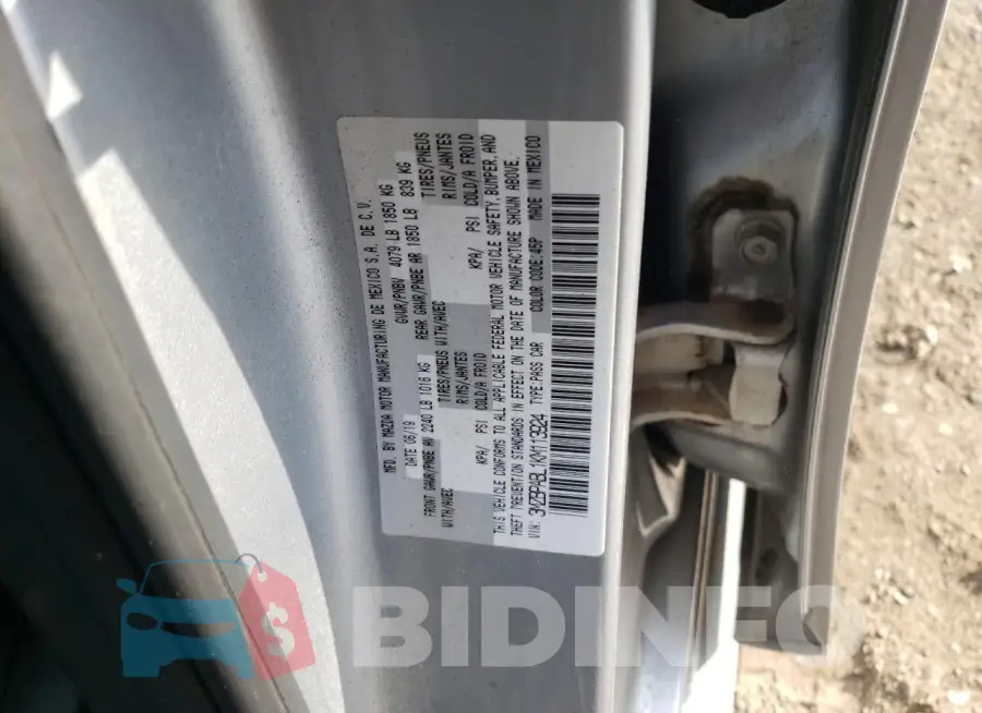 3MZBPABL1KM113924 Photo# 12