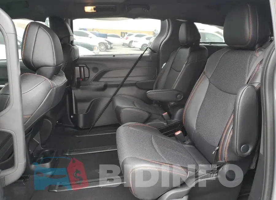 5TDCRKEC5RS221802 Photo# 11