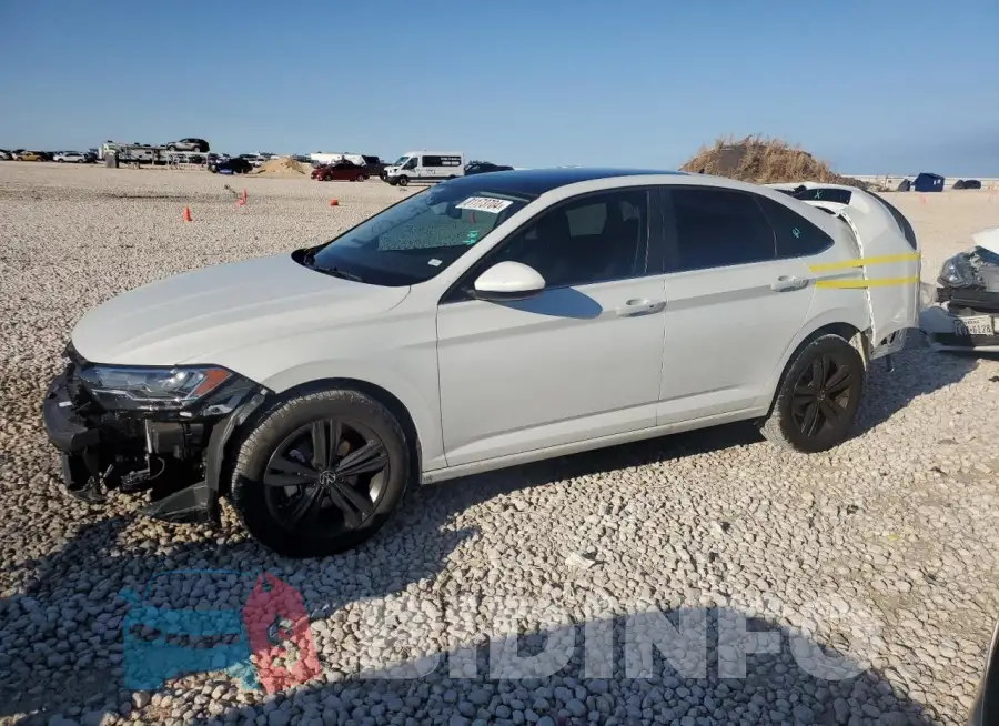 3VW7M7BU4RM074153 Photo# 1