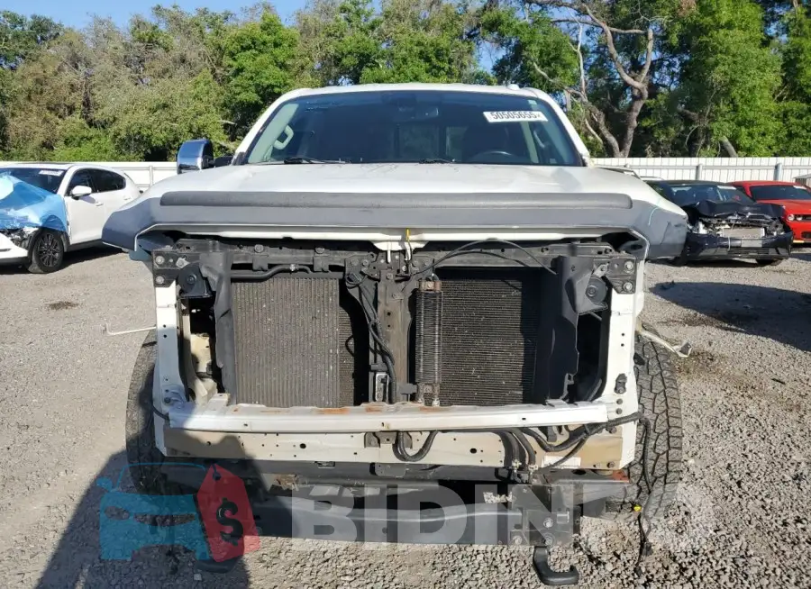 1N6AA1F40JN511792 Photo# 5