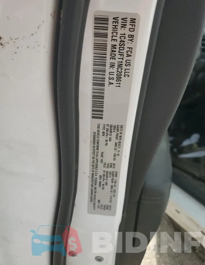 1C4SDJFT1NC208611 Photo# 13