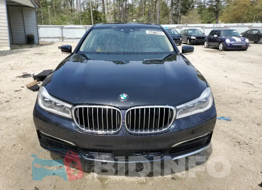 WBA7F2C32HG423435 Photo# 5