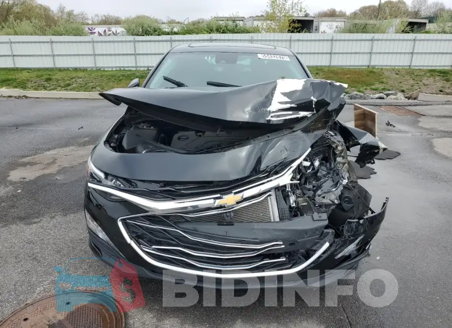 1G1ZD5ST4RF240400 Photo# 5