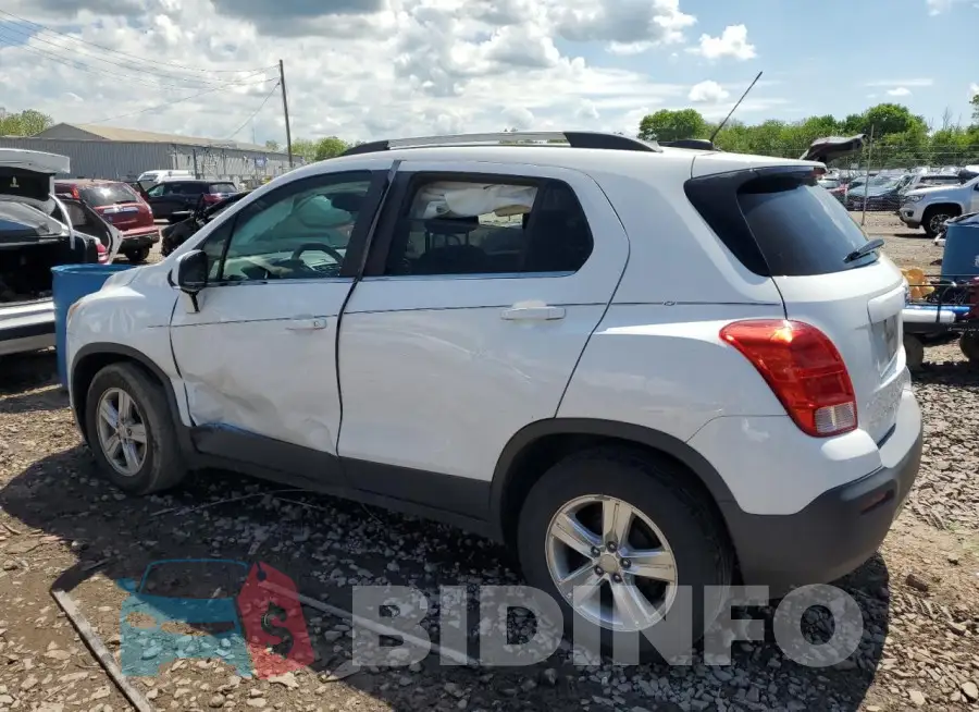 3GNCJLSB2GL242092 Photo# 2