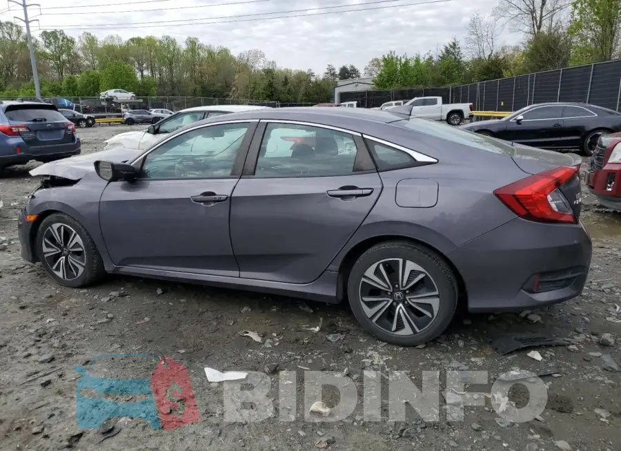 19XFC1F35HE204370 Photo# 2