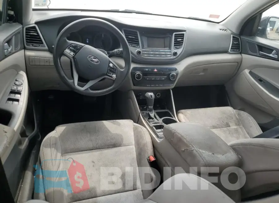 KM8J33A47HU422961 Photo# 8