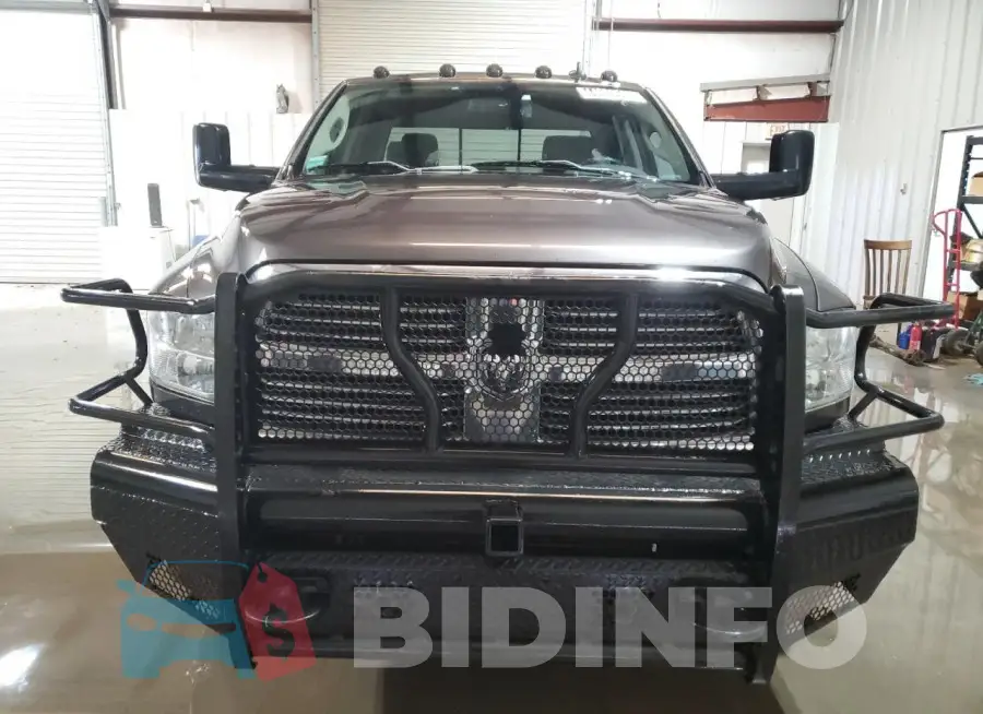 3C6UR5JL7HG578978 Photo# 5