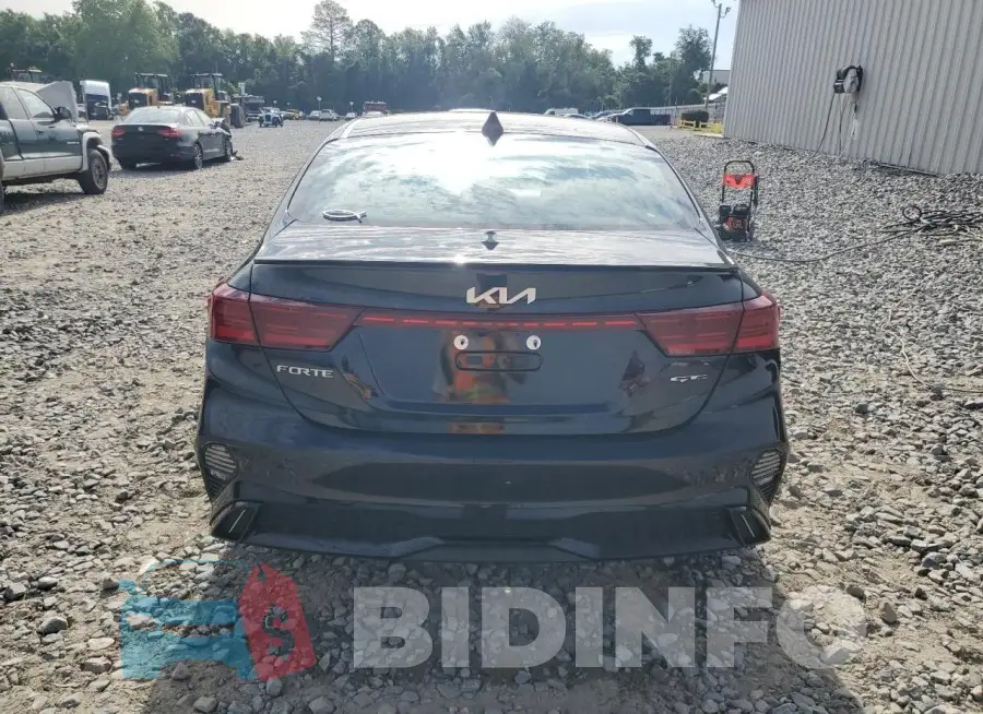 3KPF54AD8RE815894 Photo# 6