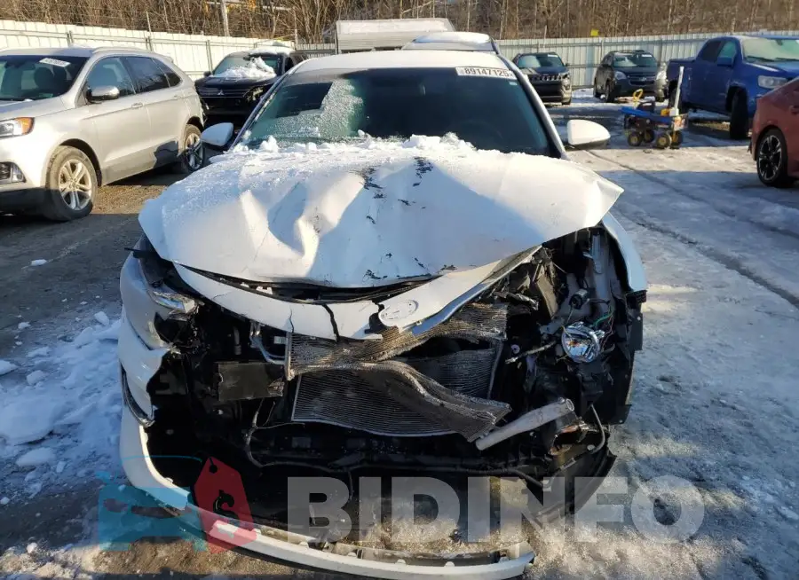 5XXGT4L37JG273388 Photo# 5