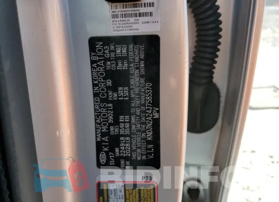 KNDJN2A24J7585370 Photo# 12