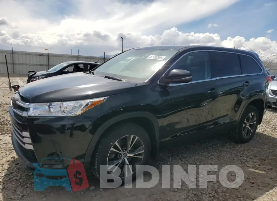 5TDBZRFH2JS875952 Photo# 1