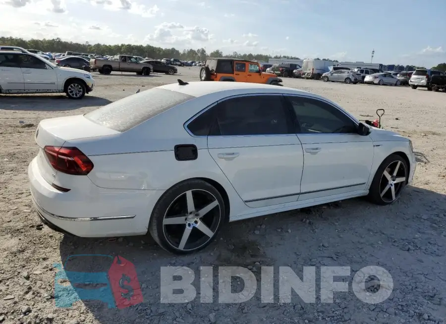 1VWDT7A38HC078785 Photo# 3