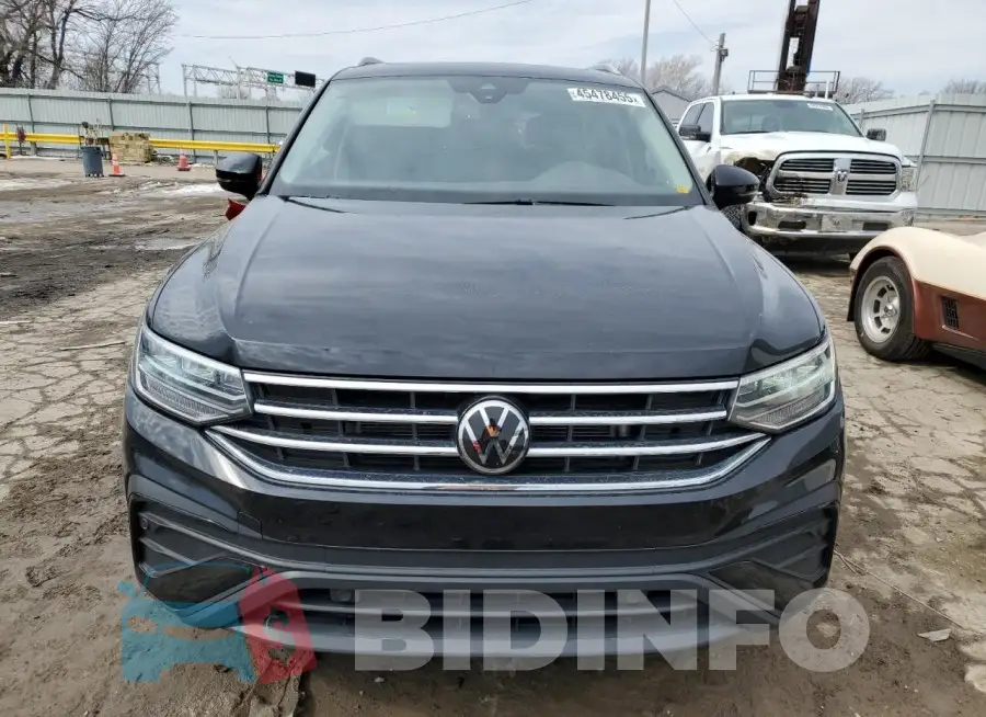 3VV2B7AX9NM102281 Photo# 5