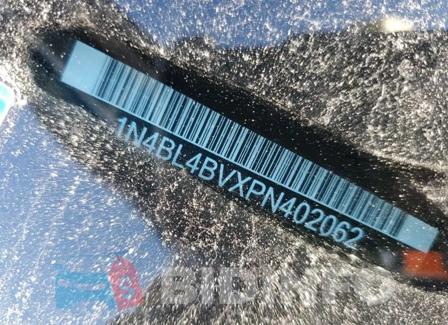 1N4BL4BVXPN402062 Photo# 12