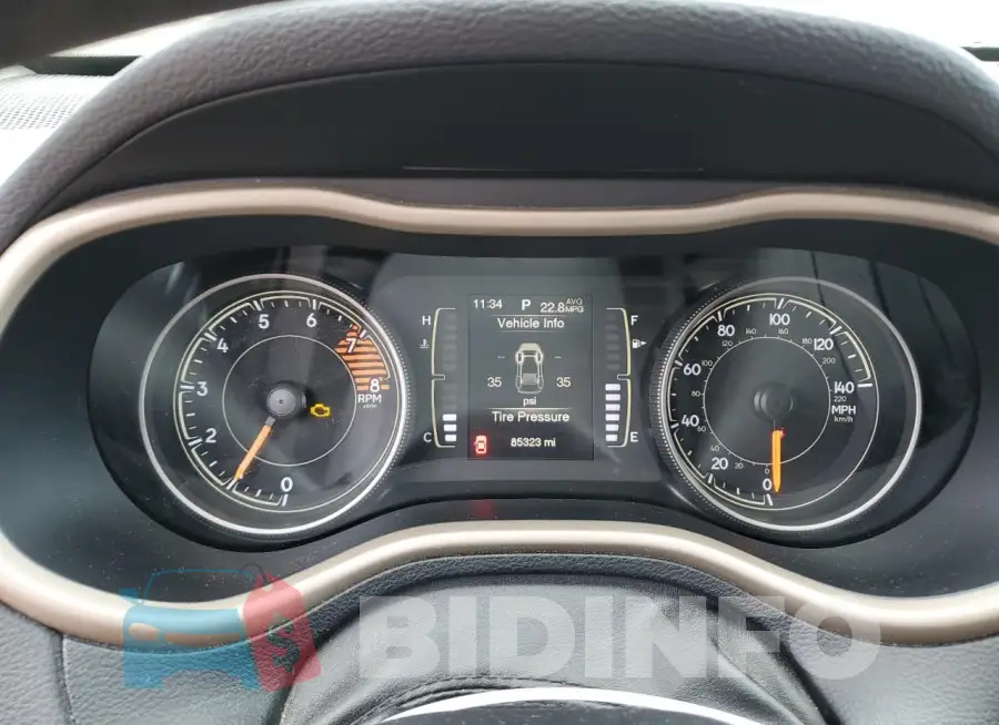 1C4PJLCSXHD219224 Photo# 9