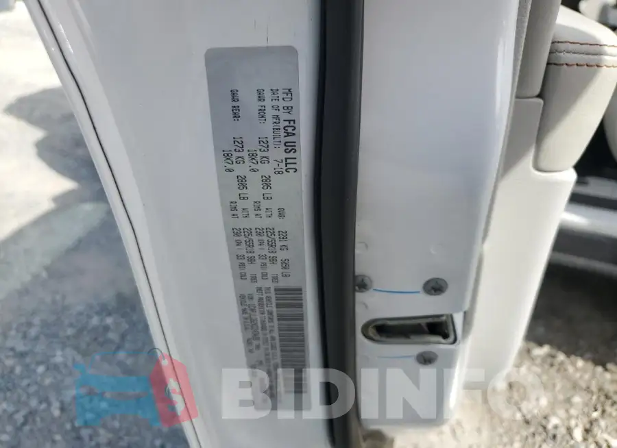 1C4PJLDB2KD243426 Photo# 13
