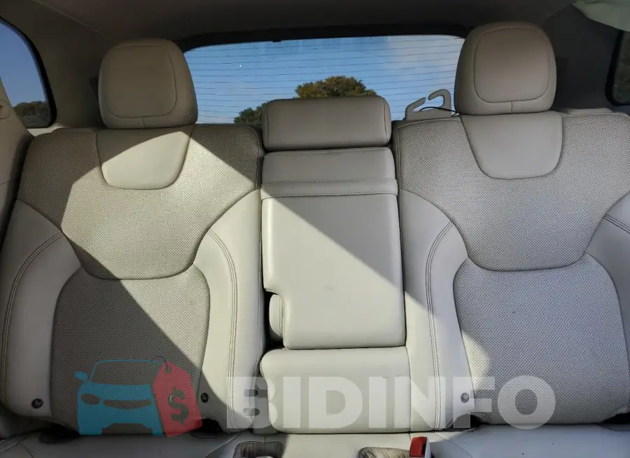 1C4PJLDX5KD110722 Photo# 10