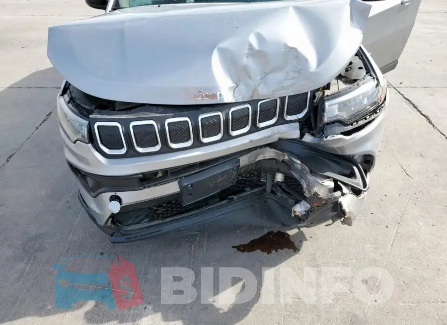3C4NJCBB7NT101226 Photo# 11