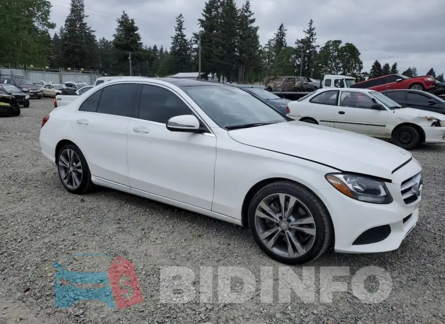55SWF4JBXGU128417 Photo# 4