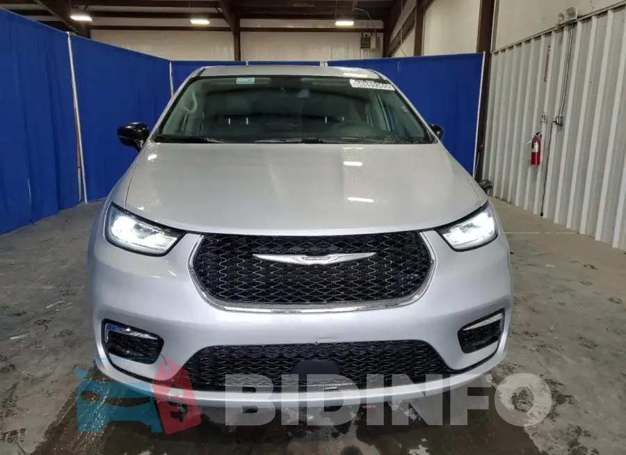 2C4RC1BG2RR145364 Photo# 5