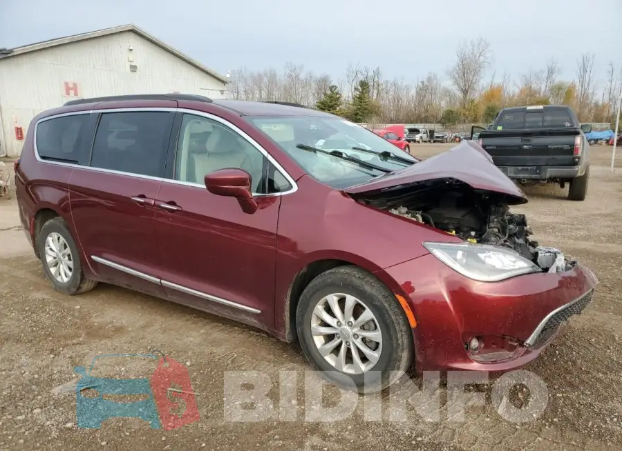 2C4RC1BG5HR823796 Photo# 4