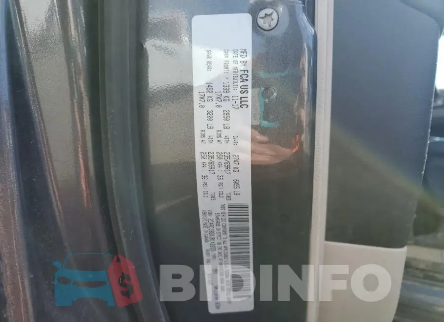 2C4RC1BGXJR142653 Photo# 13