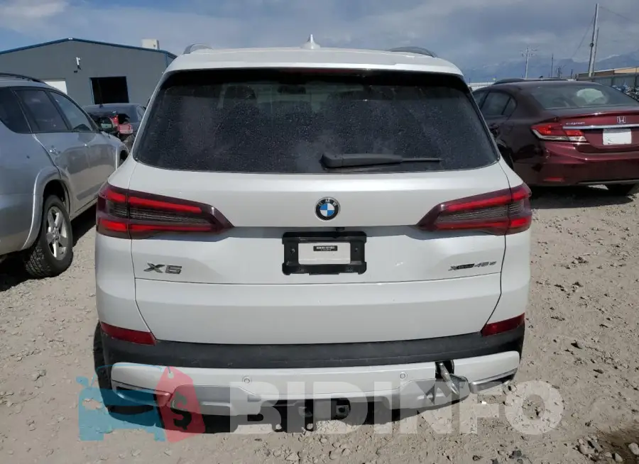 5UXTA6C08M9F62790 Photo# 6