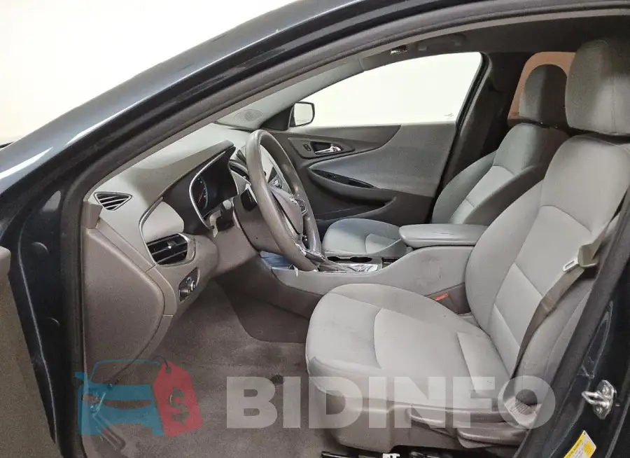 1G1ZB5ST1LF017387 Photo# 7