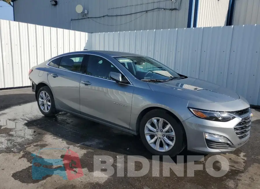 1G1ZD5ST1RF105178 Photo# 4
