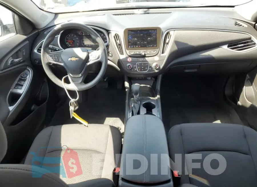 1G1ZD5ST3SF128340 Photo# 8